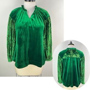 💚 2997. Green Balloon Sleeve Velour Blouse